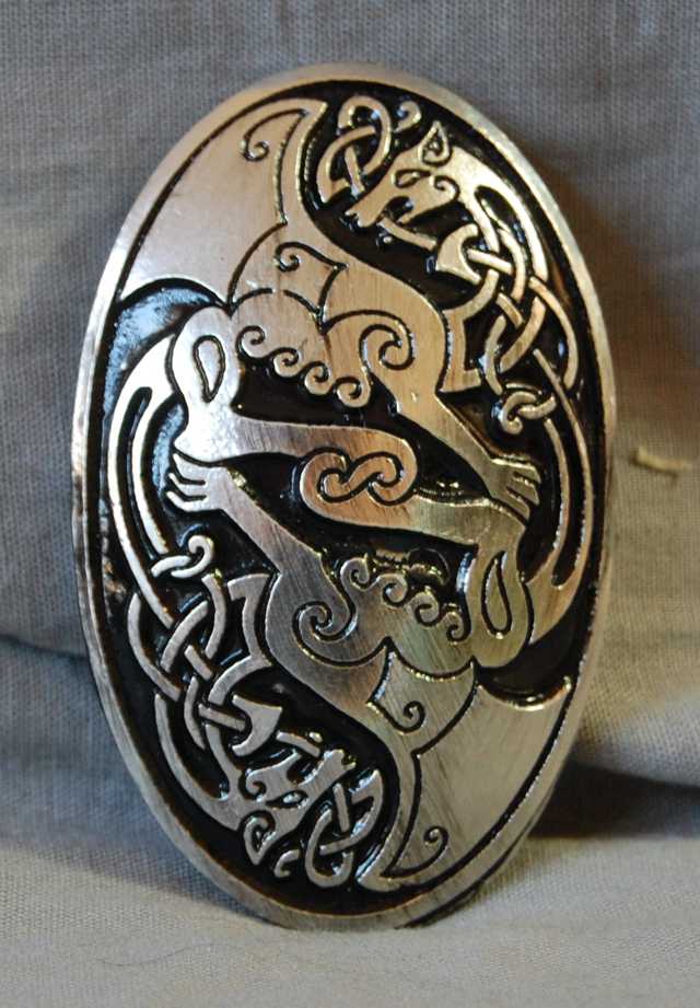 QIHE JEWELRY Twisted Viking Clasp Penannular Brooch Cloak Pin
